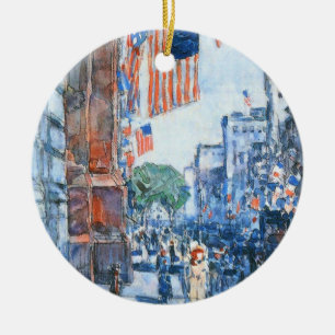 Ornamento De Cerâmica Bandeiras da Quinta Avenida por Childe Hassam, Art