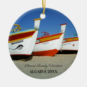 Ornamento De Cerâmica Barcos de Pesca na Foto de Praia de Algarve