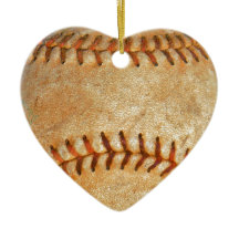 Baseball Branco Vintage com costura vermelha