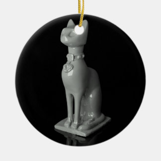 Ornamento De Cerâmica Bastet. The ancient Egyptian cat Goddess