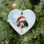 Ornamento De Cerâmica Bela língua inglesa Cocker Spaniel Dog Santa Hat A<br><div class="desc">Elevem seu decoro de Natal com nossa amável Espanhol de Cocker Inglês Cute em um Ornament Cerâmico Personalizado de Arte Red Hat. Este adorável ornamento apresenta um adorável inglês Cocker Spaniel adorado com um chapéu vermelho festivo num delicado estilo de arte a lápis, acrescentando um toque artístico às suas festas...</div>