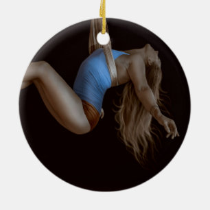 Ornamento De Cerâmica Belo Desenhador De Seda Aérea Suspenso