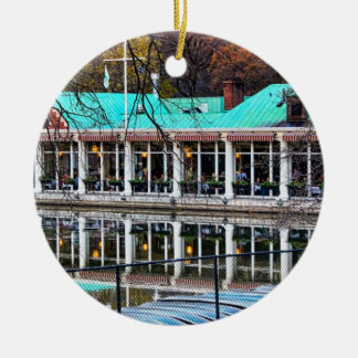 Ornamento De Cerâmica Boathouse do restaurante do barco a remos do