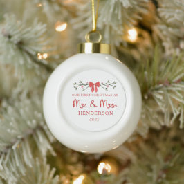 Ornamento De Cerâmica Bola Primeiro Natal, Sr. e Sra. Feriado Personalizado