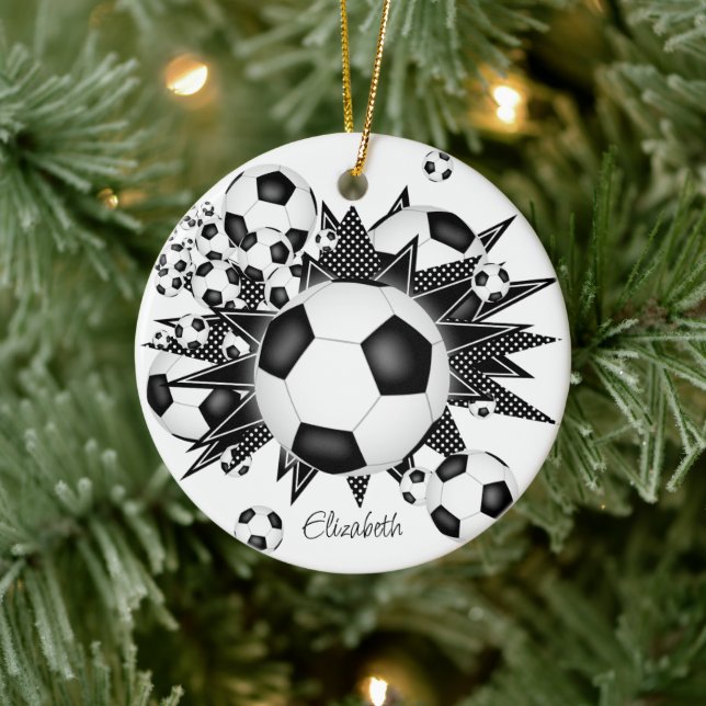 Ornamento De Cerâmica bolas de futebol estrelas brancas pretas esportes (Árvore)