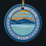 Ornamento De Cerâmica Bonneville Salt Apartamentos Utah Viagem Art Vinta<br><div class="desc">Apartamentos de salto de Bonneville,  vetor de design. São uma frigideira densamente embalada no condado de Tooele,  no noroeste de Utah.</div>