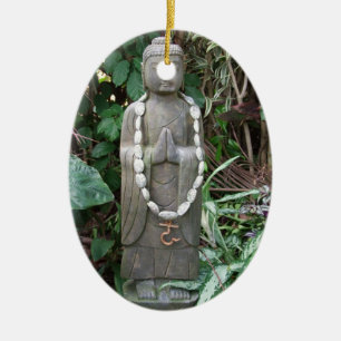 Ornamento De Cerâmica Buddha no jardim