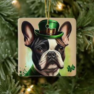 Ornamento De Cerâmica Bulldog Francês vestido para o Dia de São Patrício