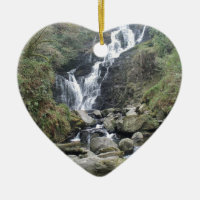 Cachoeira bonita de Torc, Killarney Ireland