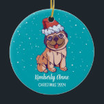 Ornamento De Cerâmica Cachorro Cachorro Cachorro Feriado de Inverno Cach<br><div class="desc">Enfeite de animação bonito para crianças e crianças. Perfeito para a primeira comemoração de Natal com a família. Você pode personalizar o texto para qualquer ocasião.</div>