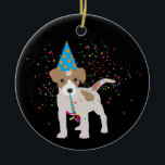 Ornamento De Cerâmica Cachorro - Cachorro de animais tendo festa<br><div class="desc">Uma bela ilustração de uma festa de cachorro e diversão! Cachorro vestindo um chapéu de festa e soprando buzina com confete chovendo nele. Que comecem as comemorações! Perfeito para quem adora ilustrações animais engraçadas. Ideal para um presente de aniversário, decoração infantil, arte infantil de quarto, decoração doméstica, presente de Natal...</div>