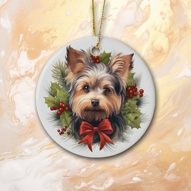 Ornamento De Cerâmica Cachorro Holly Wreath Yorkie Arco Vermelho (Criador carregado)