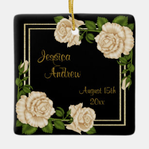 Ornamento De Cerâmica Cantos Elegantes de Rosas Marfim em Bouquets de Ca