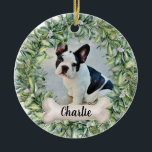 Ornamento De Cerâmica Cão 2 Lado 2 Foto Nome Ano Cerâmica Ornam<br><div class="desc">Compartilhe memórias especiais de seu cachorro com este ornamento de duas faces, duas fotos, com uma bela aquarela, coroa de Natal, com o nome do filhote escrito em um osso. O verso do ornamento apresenta o ano no osso. (DICA DO DESIGNER: Para obter melhores e mais rápidos resultados, escolha uma...</div>