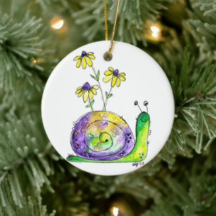 Ornamento De Cerâmica Caracol Feliz Branca Com Flores Amarelas