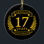 Ornamento De Cerâmica Carnelian Gemstone aniversário de 17 anos<br><div class="desc">Uma design para celebrar 17 anos de casamento. Este design tem um design amarelo (carneliano) de riscar a cores sobre um fundo preto. O Carnelian é a pedra angular tradicional desta ocasião. O texto refere-se ao aniversário de 17 anos de Carnelian. Uma design romântica para comemorar seu 17º ano de...</div>