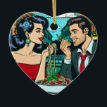 Ornamento De Cerâmica Casal no Amor | Pop Art<br><div class="desc">Um casal em um encontro romântico em um restaurante italiano compartilhando um prato de espaguete. Estilo de banda desenhada,  estilo cartoon pop art ai.</div>
