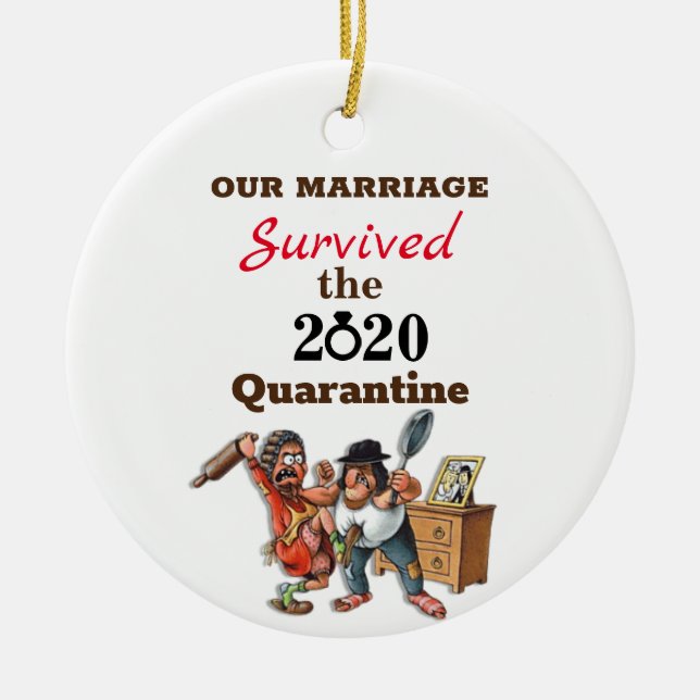Ornamento De Cerâmica Casamento de Cartoon Engraçado Casal 2020 Quarente (Frente)