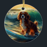 Ornamento De Cerâmica Cavalier King Beach Surfing Painting<br><div class="desc">Mergulhe no mundo lúdico da aventura canina com esta pintura cativante. Um cão espirituoso leva às ondas, cavalgando habilmente o surf numa praia beijada pelo sol. A vibrante trabalho de arte capta lindamente a essência do entusiasmo de praia enquanto o cachorro anda sem medo das ondas, incorporando o espírito de...</div>