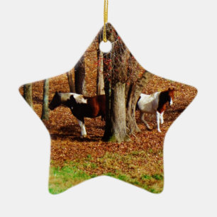 Ornamento De Cerâmica Cavalos Gêmeos Castanho e Branco