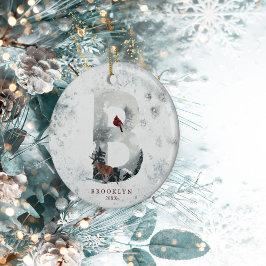 Ornamento De Cerâmica Cena de Inverno de Natal Clássico com Neve Monogra