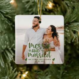 Ornamento De Cerâmica Cerâmica de Foto de Natal de Casamento Alegre e Ca