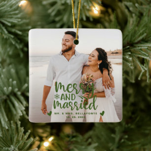 Ornamento De Cerâmica Cerâmica de Foto de Natal de Casamento Alegre e Ca