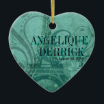 Ornamento De Cerâmica Cerceta do casamento da torre Eiffel de Fleur de<br><div class="desc">Este "Fleur bonito de Paris" coração-deu forma ao ornamento é a ornamentação perfeita para sua primeira árvore de Natal ou como um presente do favor a seus convidados do casamento. Use a laranja "personalizam-na" botão acima para personalizar este ornamento com seus próprios texto & foto. Há diversos produtos de harmonização...</div>