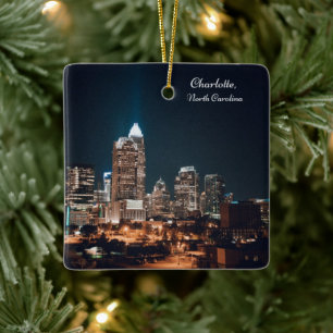 Ornamento De Cerâmica Charlotte North Carolina City Skyline Night