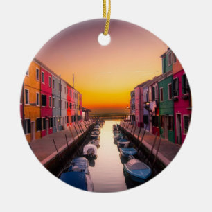 Ornamento De Cerâmica Cidade