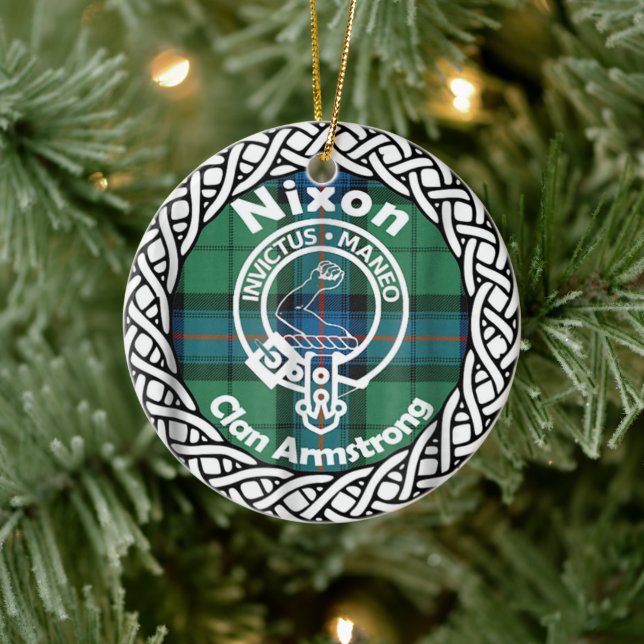 Ornamento De Cerâmica Clã escocês Nixon Tartan e Crest (Árvore)
