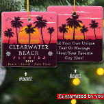 Ornamento De Cerâmica Clearwater Beach Florida Retro Sunset Palm Tree<br><div class="desc">praia em Clearwater, Flórida, Areia de Palmeiras Tropicais, Souvenirs. praia em Clearwater Florida - Retro Tropical Palm Tree 60s Souvenirs Vintage design faz um excelente de Natal ou presente de aniversário para fãs da praia das chaves da Flórida. A design de vibração do verão é um presente perfeito para amantes...</div>
