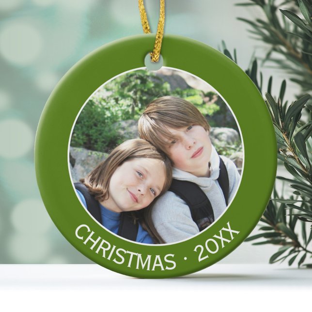 Ornamento De Cerâmica Comemore o Natal com sua foto favorita (Personalized Photo Ornament)