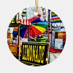 Ornamento De Cerâmica Cones de limonada e neve na feira