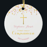 Ornamento De Cerâmica Confetes cor-de-rosa e Dourados do comunhão<br><div class="desc">Confetes cor-de-rosa e Dourados do comunhão Este design festivo e moderno é perfeito para o primeiro comunhão santamente da sua criança. O fundo consiste em um fundo branco acentuado com confetes redondos do rosa e do ouro e uma cruz ornamentado do ouro. Esta coleção é simplesmente bonita. Verifique para fora...</div>