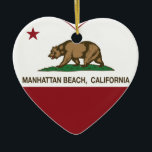 Ornamento De Cerâmica coração de Manhattan Beach da bandeira de<br><div class="desc">Coração da república de Manhattan Beach Califórnia</div>