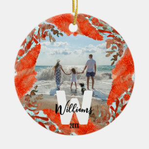 Ornamento De Cerâmica Coral Vermelho Personalizado Inicial, Nome e Ano