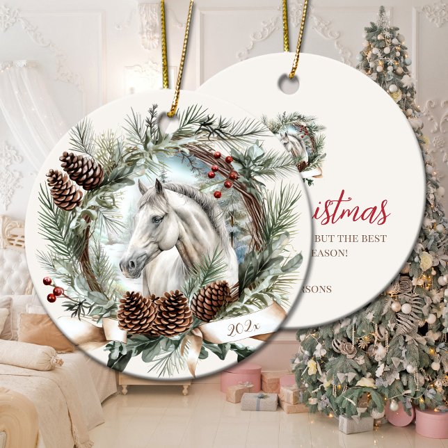 Ornamento De Cerâmica Coroa cinza branca Coroa de Natal (White horse grey horse Christmas pinecone wreath Ceramic Ornament)