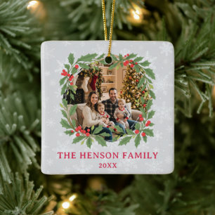 Ornamento De Cerâmica Coroa de Azevinho Elegante Foto de Feliz Natal