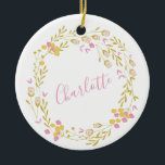 Ornamento De Cerâmica Cottagecore Verde Cor Rosa Daîdinome Floral Nome<br><div class="desc">Roupa Cerâmica Personalizada Cottagecore Rosa Verde Daee Floral</div>