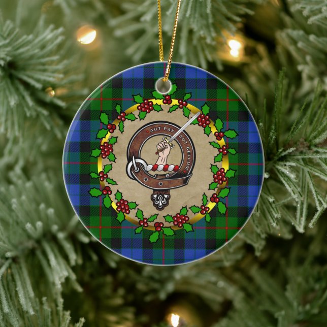 Ornamento De Cerâmica Crachá Gunn Clan & Tartan Personalizado Xmas (Árvore)