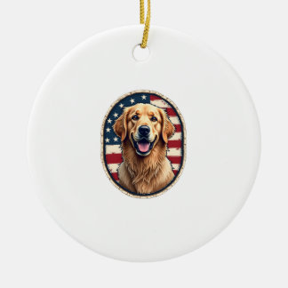 Ornamento De Cerâmica Crachá Patriótico do Golden Retriever Camiseta Vin