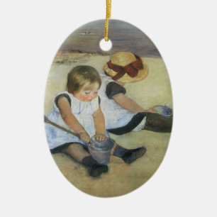 Ornamento De Cerâmica Crianças jogando na praia por Mary Cassatt