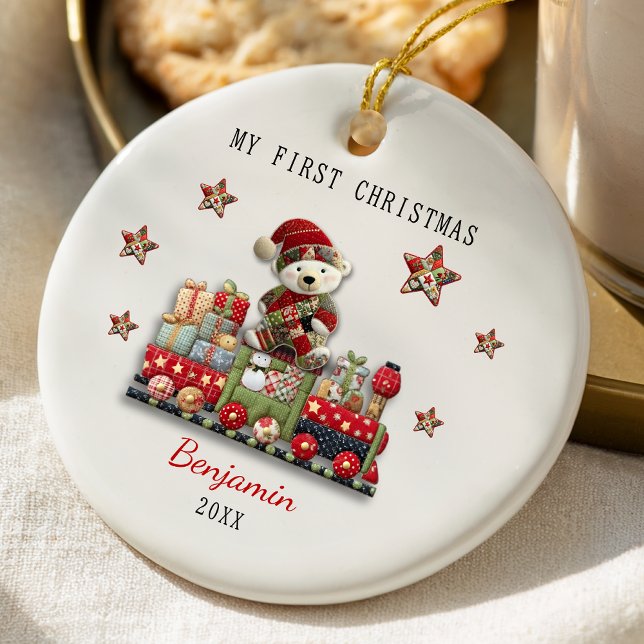 Ornamento De Cerâmica Cute first baby Christmas patchwork bear train (Criador carregado)