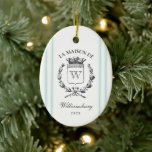 Ornamento De Cerâmica Descanso da família francesa Vintage Aqua Grein Sa<br><div class="desc">Celebrar a estação com este monograma chic, inspirado em francês, de vintage, da crista familiar flanqueado por faixas de cócegas azul aqua macia que lhe dão uma sensação rústica de país. Christmas tree ornament. Personalize-o com seu sobrenome, carta, ano e uma foto da família atrás para um toque especial extra....</div>