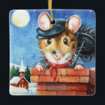 Ornamento De Cerâmica Dickens Christmas Chimney Sweep Mouse Art<br><div class="desc">"Dickens Christmas Mice No. 6 - "The Chimney Sweep" Watercolor Art Cerâmica Ornament, do artista Jean Weiner "Dickens Christmas Mice No. 6 - "The Chimney Sweep" apresenta um mouse balançoso do conto clássico A Christmas Carol. Este rato é uma varredura de chaminé. Ele está coberto de fuligem da última chaminé...</div>