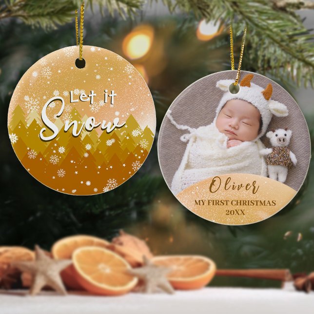 Ornamento De Cerâmica Dourado Deixar Neve Primeira Foto de Natal (Criador carregado)