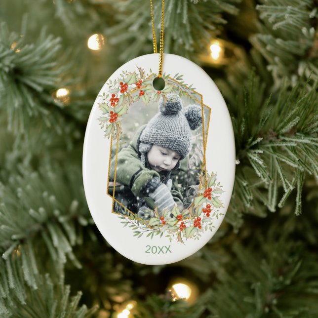 Ornamento De Cerâmica Dourado e Holly | Foto de feriado geométrico (Árvore)