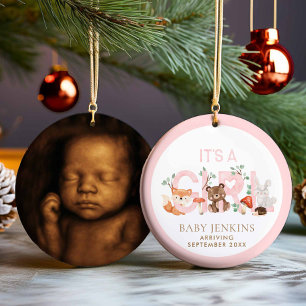 Ornamento De Cerâmica É uma Menina Foto de Sonograma Florestal Natal