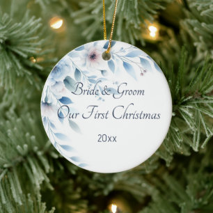 Ornamento De Cerâmica Elegante Floral Azul no Primeiro Natal de Casament